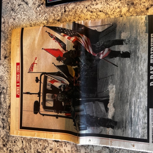 THE PEOPLE D-DAY TRIBUTE 1944-1994 ANNIVERSARY NEWSPAPER - Picture 2 of 3